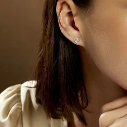 Histoire D'Or Boucles D'oreilles Puces Daria Cœur Or Blanc Oxyde De Zirconium -Boucles d'Oreilles Soldes B3OFBZW581 model0