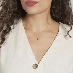 Histoire D'Or Pendentif Eudocie Triple Coeurs Or Tricolore 8 Histoire D'Or Pendentif Eudocie Triple Coeurs Or Tricolore -Boucles d'Oreilles Soldes B3PM3W0495 model0