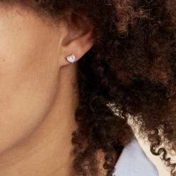 Histoire D'Or Boucles D'oreilles Puces Argent Blanc Schull Oxydes De Zirconium -Boucles d'Oreilles Soldes FAOFBZW1TS model0